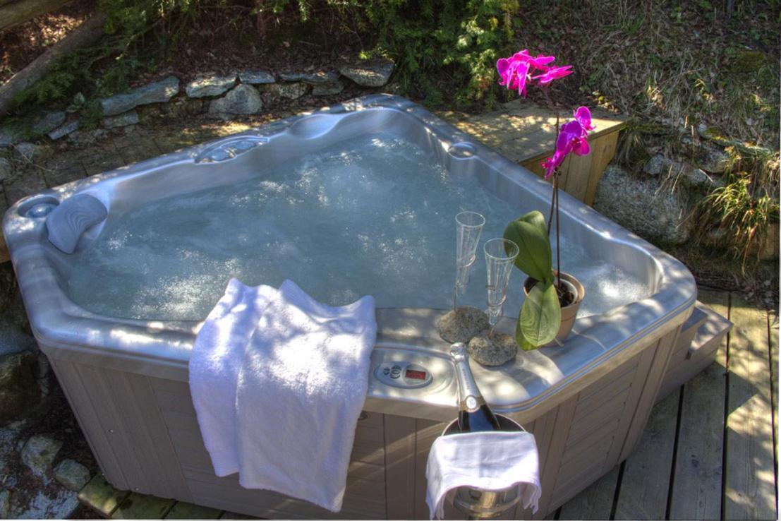 Hotel Les Chalets De Philippe Avec Jacuzzis Privatifs Шамони Экстерьер фото